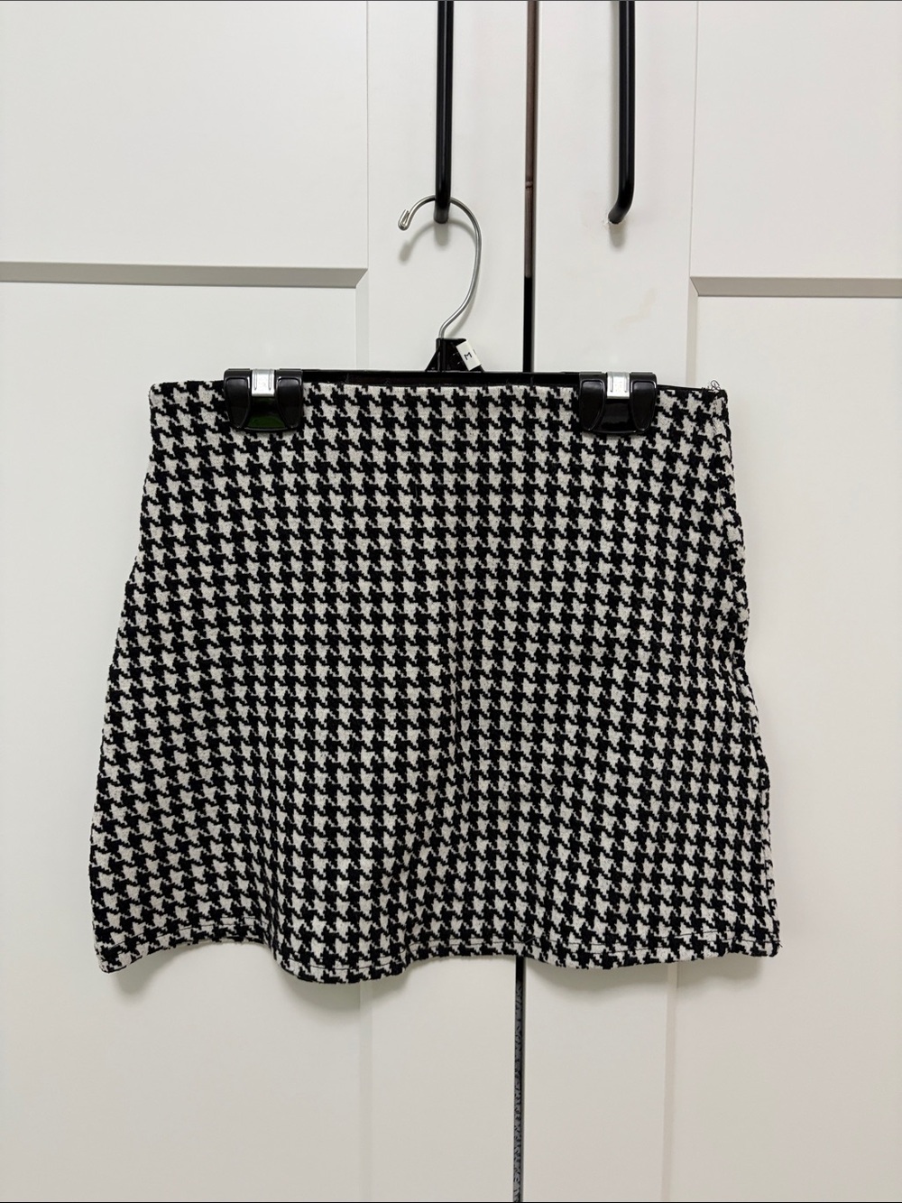 Mango Black and White Houndstooth Mini Skirt